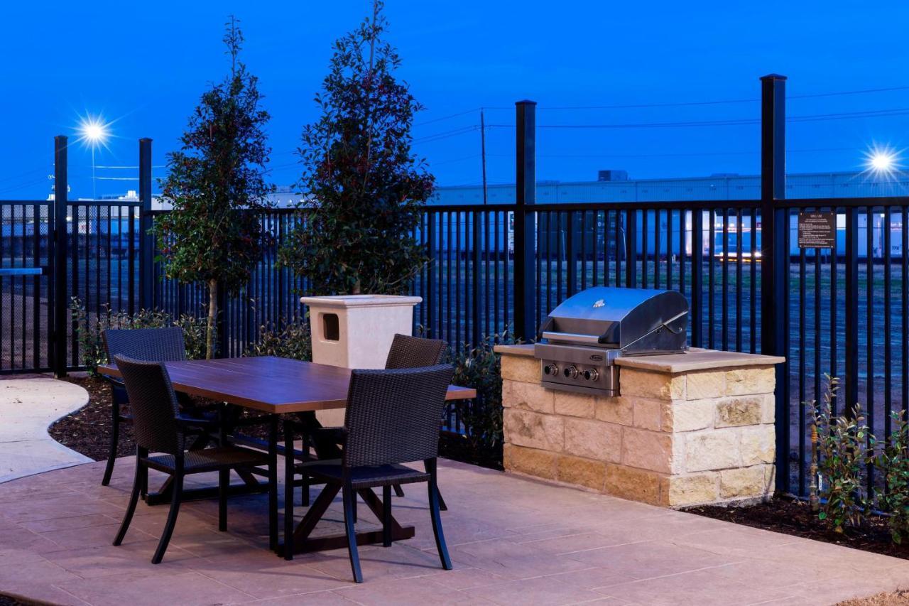 Residence Inn By Marriott Dallas Plano/Richardson Extérieur photo