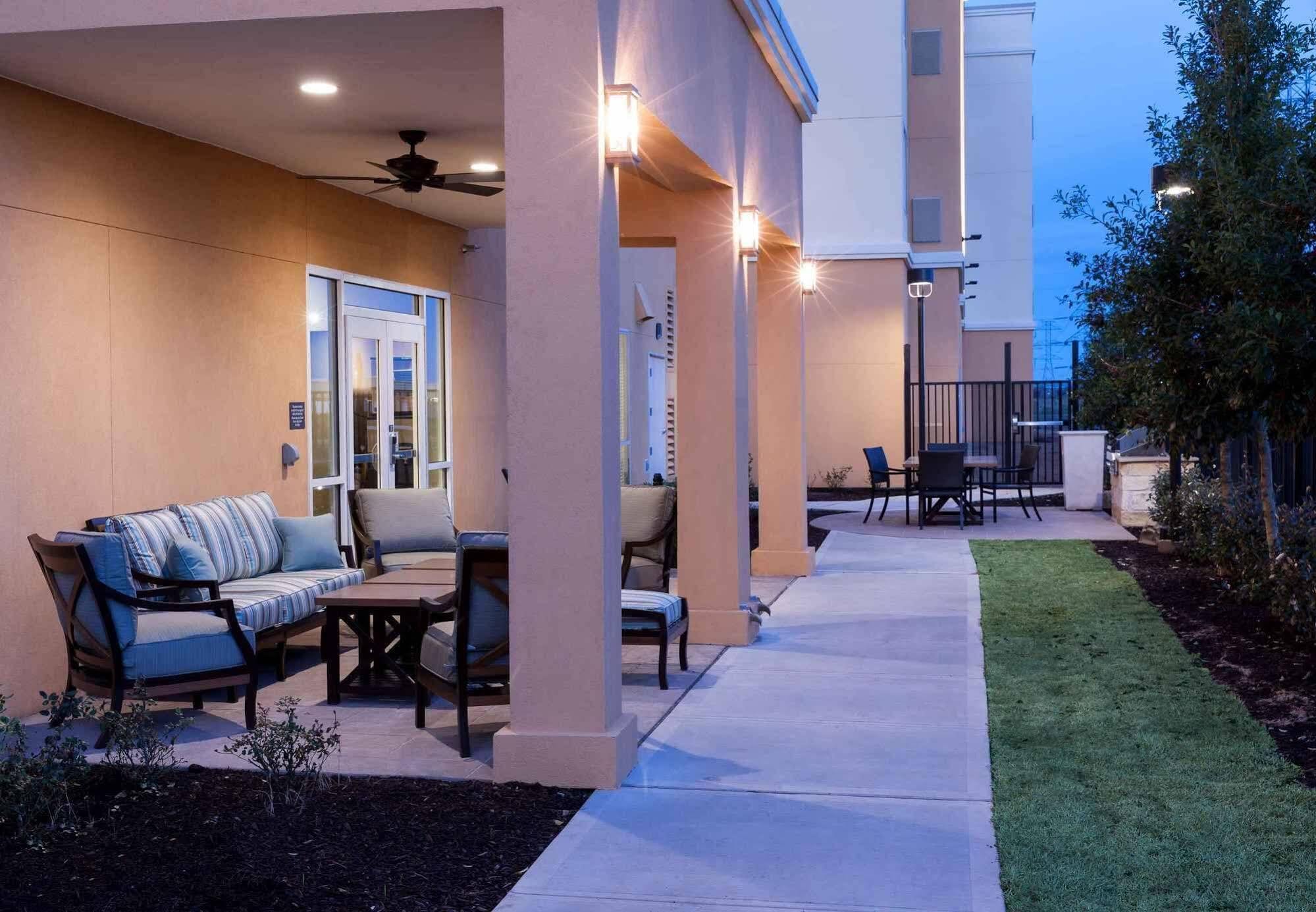 Residence Inn By Marriott Dallas Plano/Richardson Extérieur photo